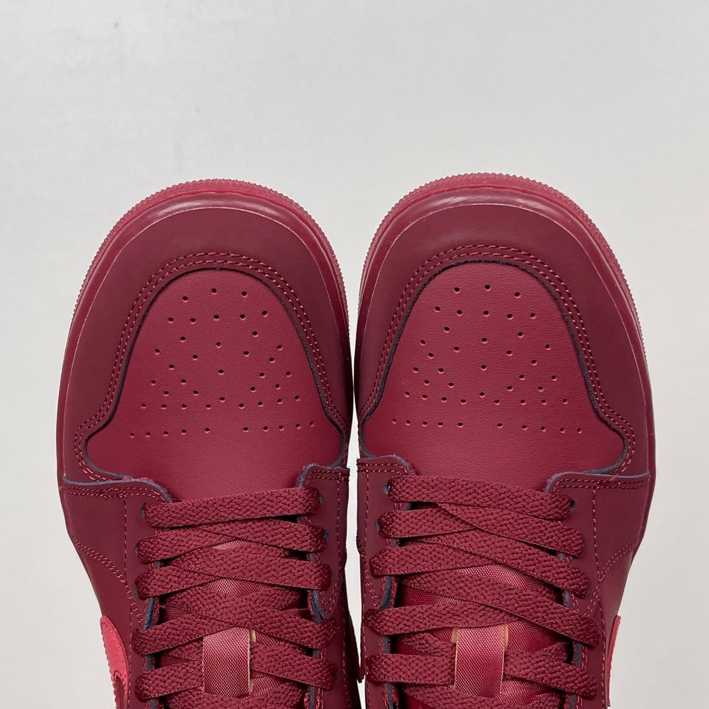 ordan-1-low-valentines-day-premium-smooth-leather-suede-upper-romantic-colorway.jpg