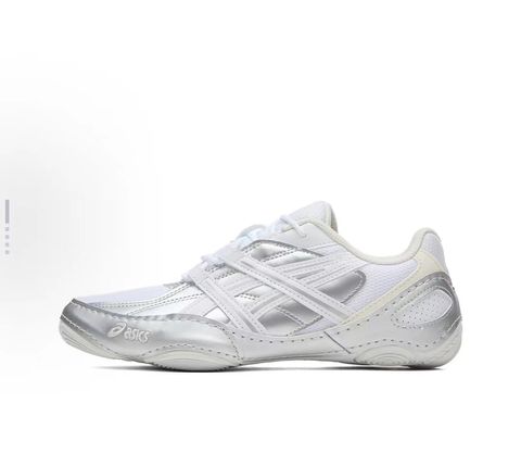 asics-hypersync-white-pure-silver-low-profile-sneaker-1203a879-100.pic