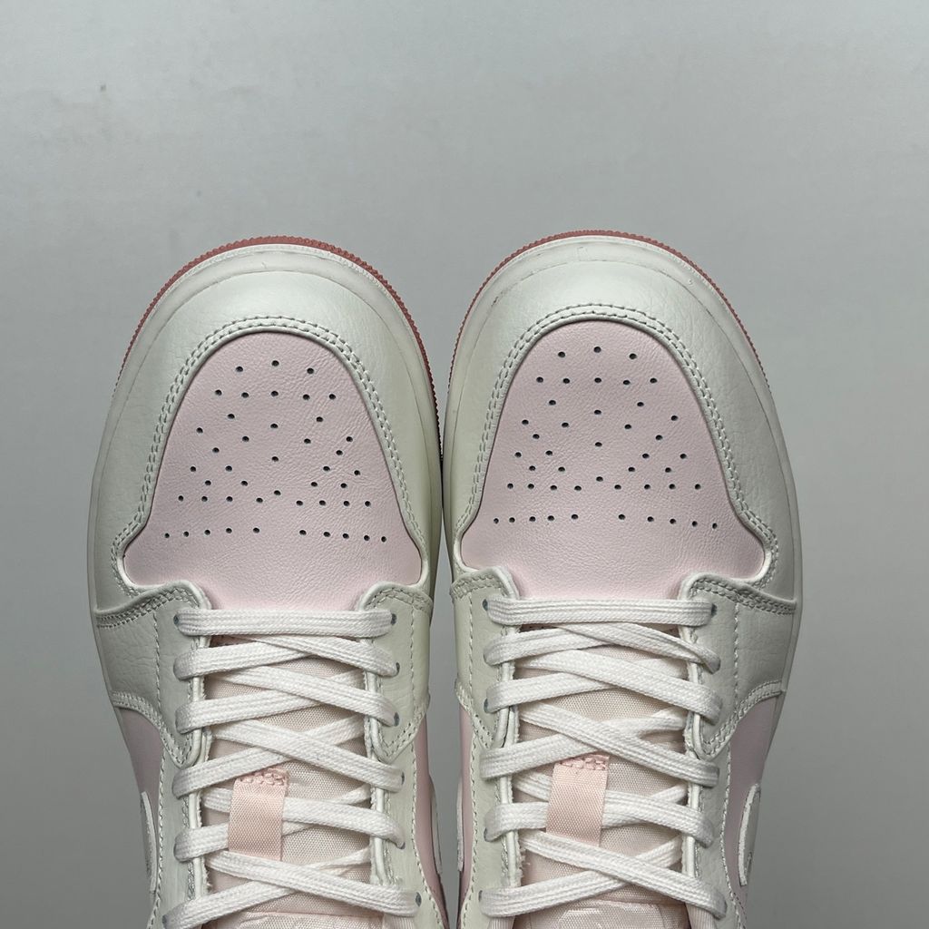 air-jordan-1-low-se-sail-pink-lifestyle-sneaker-ih0823-611.jpg