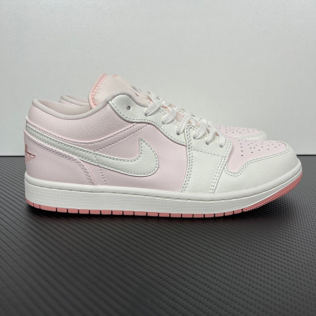 air-jordan-1-low-se-sail-pink-lifestyle-sneaker-ih0823-611.jpg