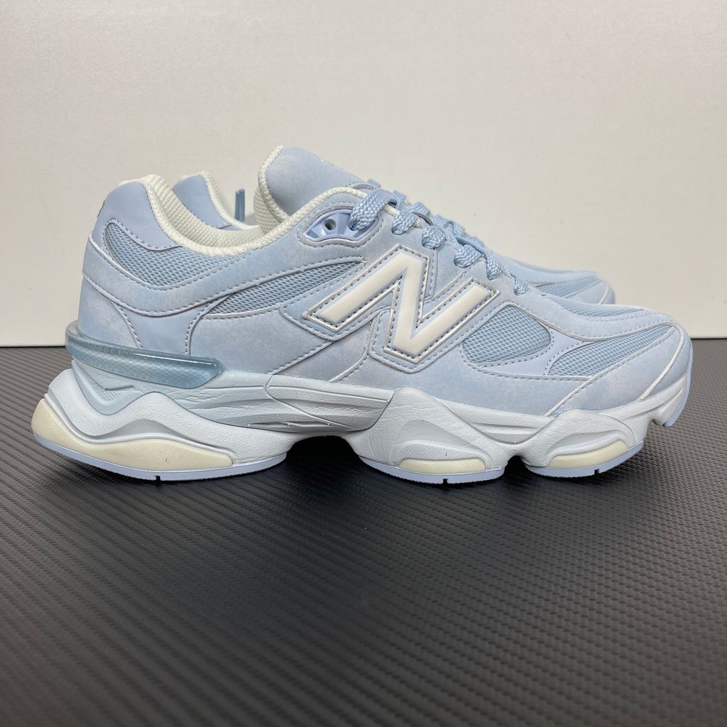 new-balance-9060-sea-salt-oxford-blue-lifestyle-sneaker-u90607km.jpg