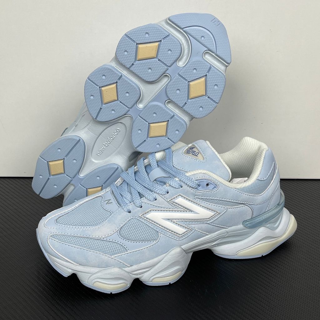 new-balance-9060-sea-salt-oxford-blue-lifestyle-sneaker-u90607km.jpg