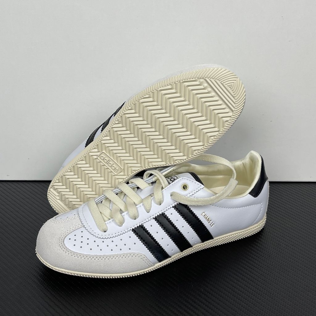 adidas-originals-changle-white-black-lifestyle-sneaker-kj3959.jpg