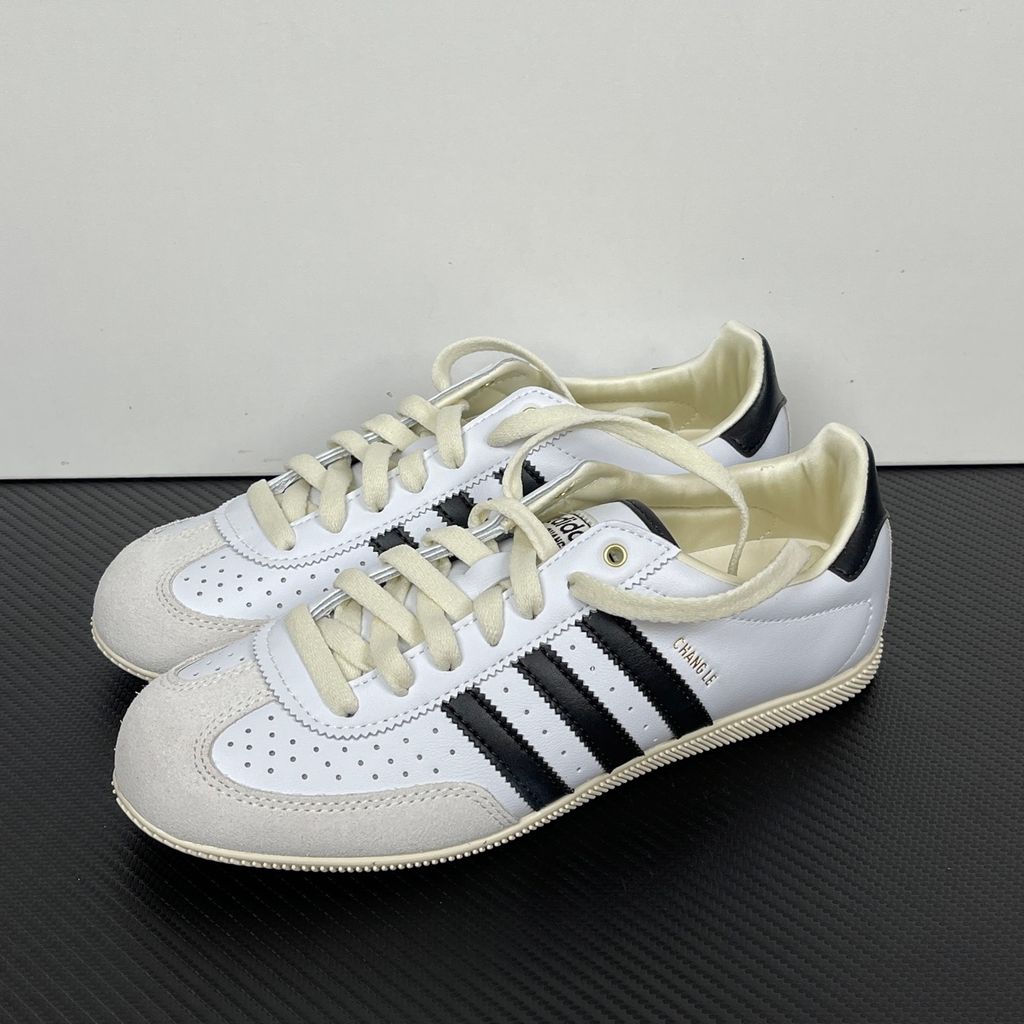 adidas-originals-changle-white-black-lifestyle-sneaker-kj3959.jpg