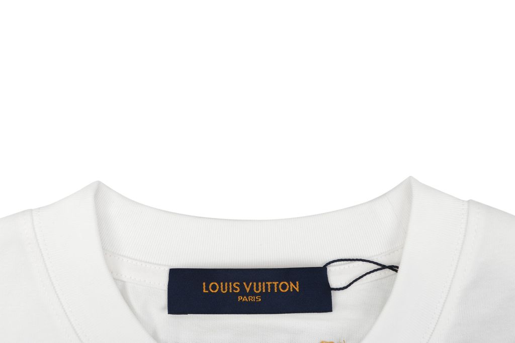 1v-blue-black-monogram-letter-towel-embroidery-imported-machine-detail