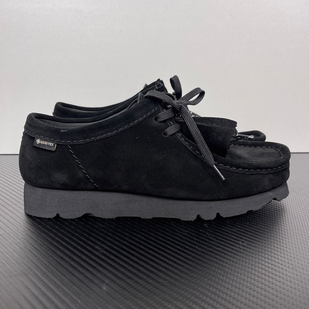 clarks-originals-wallabee-gtx-black-suede-waterproof-side-profile.jpg