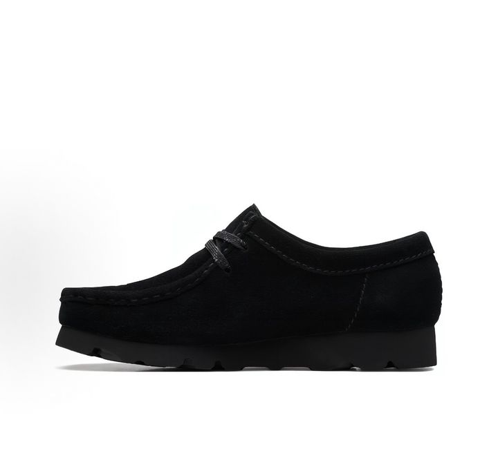 clarks-originals-wallabee-gtx-black-suede-waterproof-side-profile.pic_hd