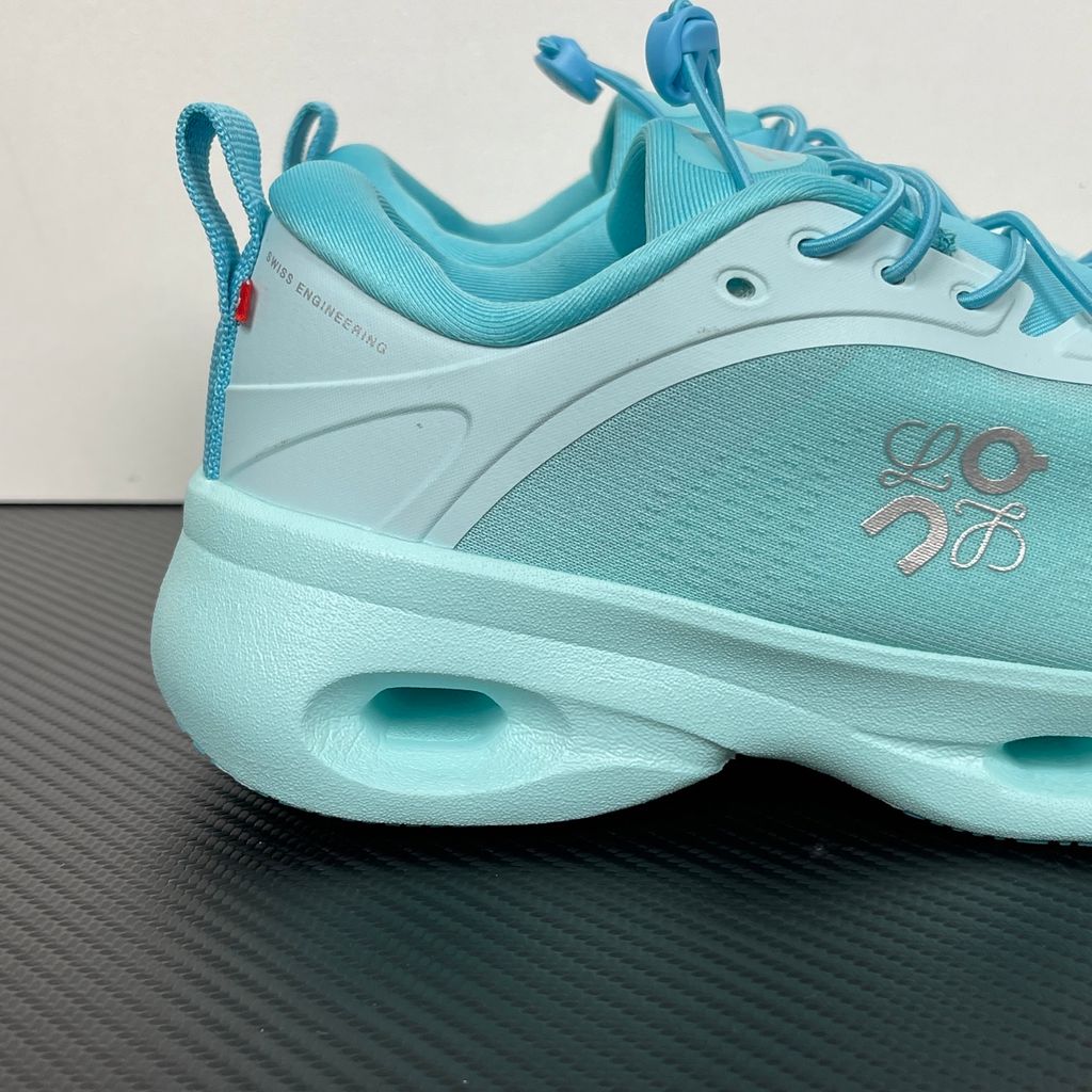 on-running-loewe-cloudsolo-turquoise-luxury-sneaker-3mf30661748.jpg