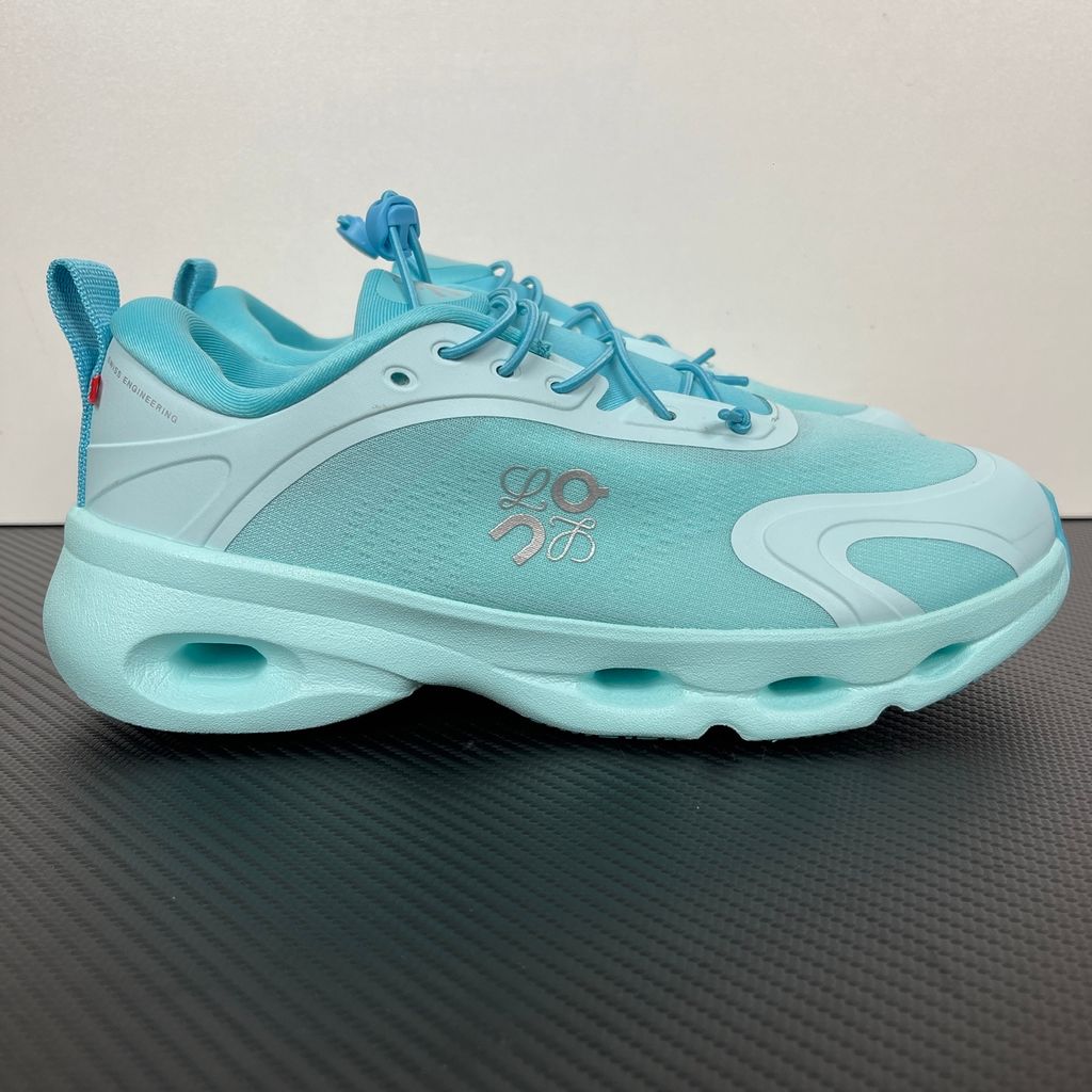 on-running-loewe-cloudsolo-turquoise-luxury-sneaker-3mf30661748.jpg