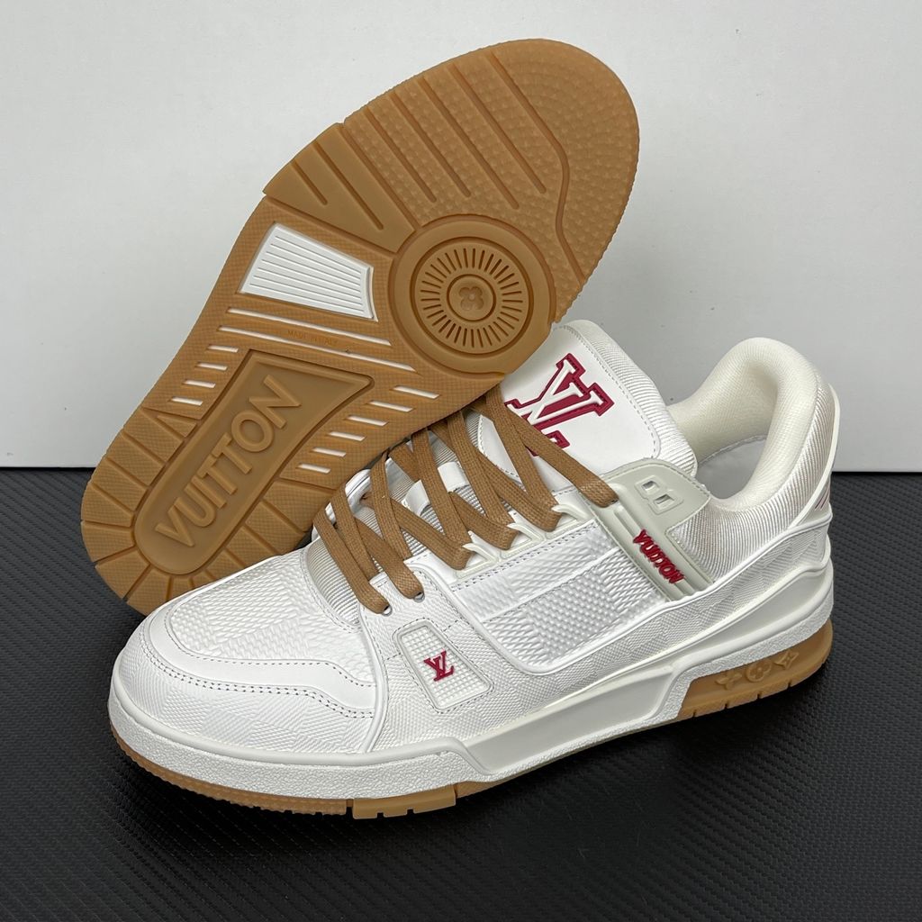 louis-vuitton-lv-trainer-white-damier-burgundy-gum-sole-1ahts7.jpg