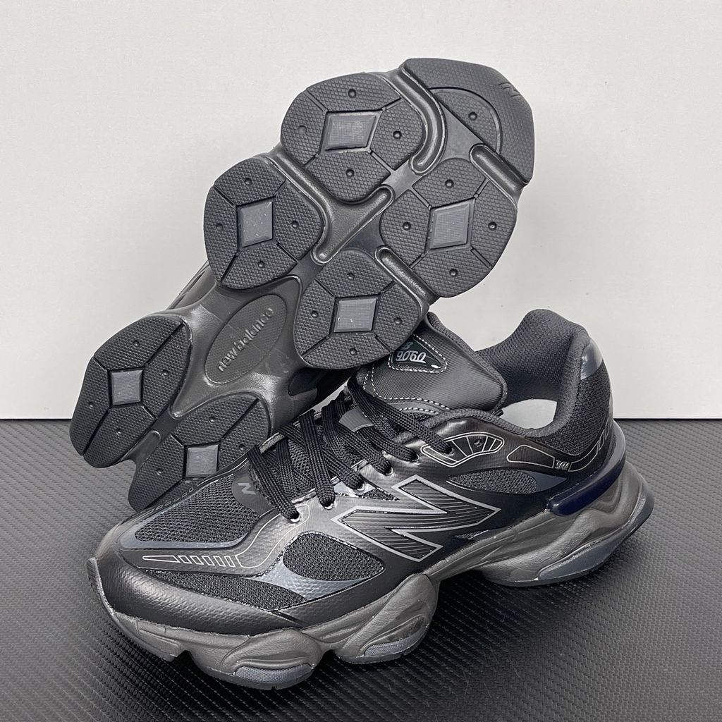 new-balance-9060-black-grey-chunky-sneaker-u90606to.jpg
