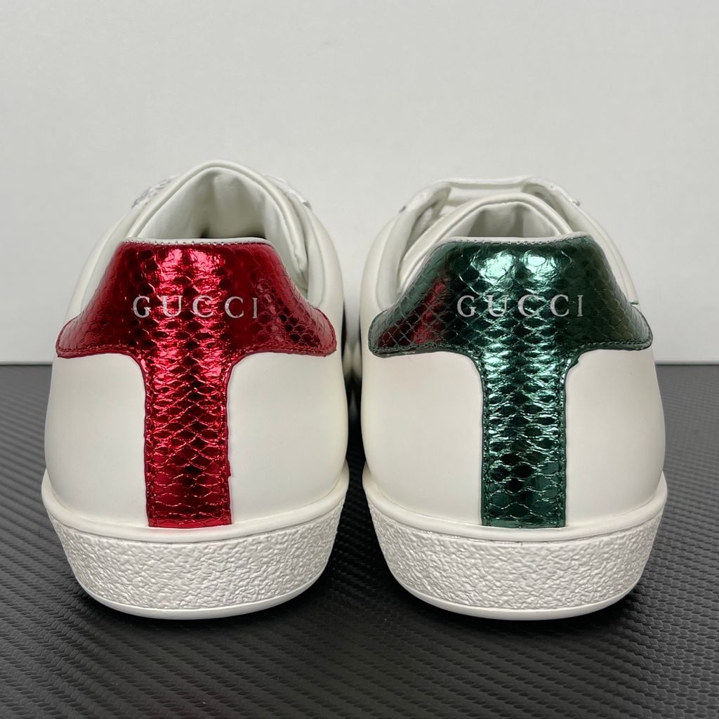 gucci-ace-embroidered-bee-white-leather-sneaker-431942.jpg
