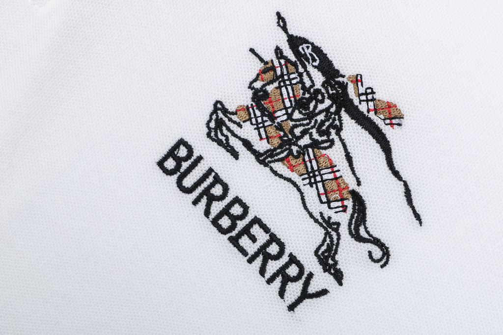 bbr-chain-check-equestrian-knight-pattern-polo-detail