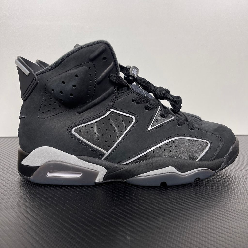 nike-air-jordan-6-retro-cap-and-gown-triple-black-ir2266-010.jpg