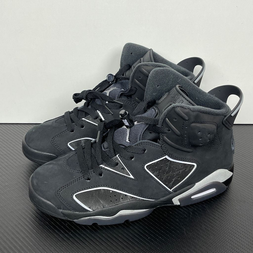 nike-air-jordan-6-retro-cap-and-gown-triple-black-ir2266-010.jpg