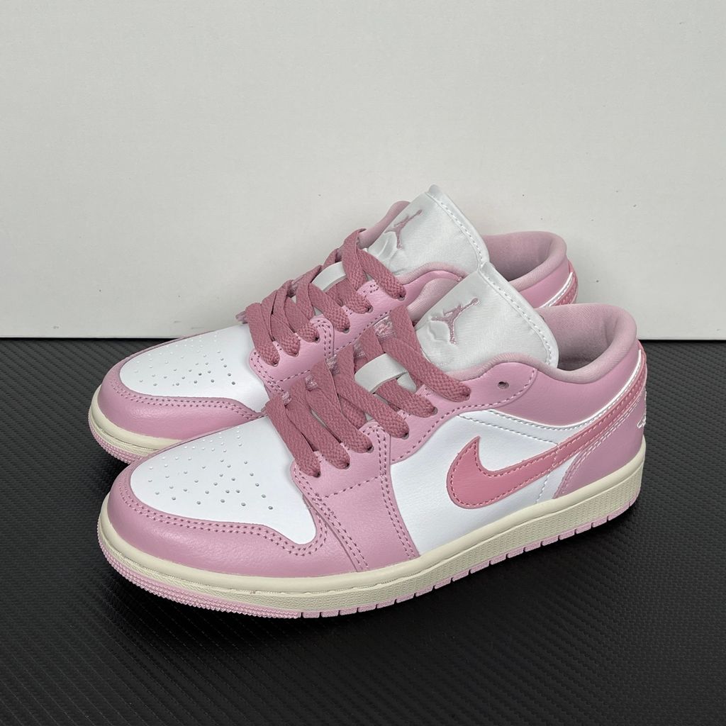 nike-air-jordan-1-low-iced-carmine-womens-sneaker-dc0774-607.jpg