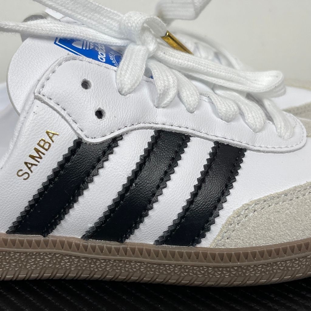 adidas-samba-mule-cloud-white-core-black-slip-on-sneaker-lb3814.jpg