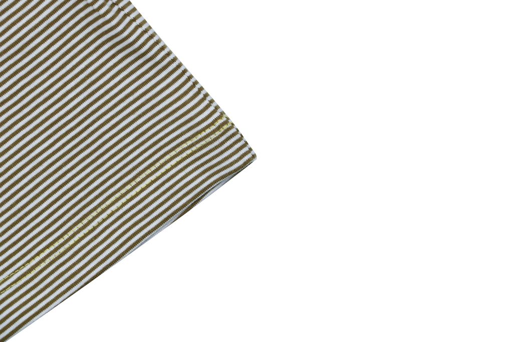miu-striped-pocket-alignment-mustard-yellow-ribbed-collar-detail