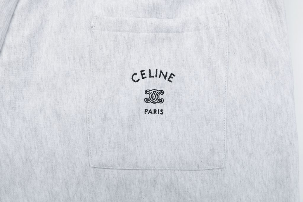 cl-arc-de-triomphe-paris-back-pocket-small-logo-embroidery-detail