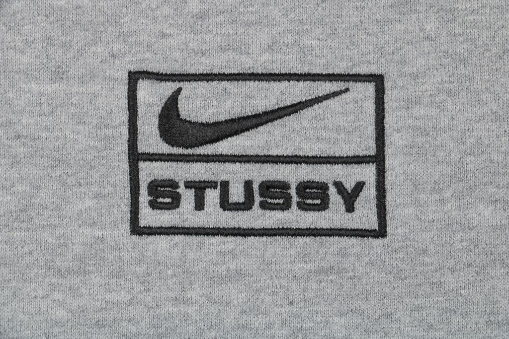 nk-x-sts-box-embroidery-small-logo-printed-drawstring-detail