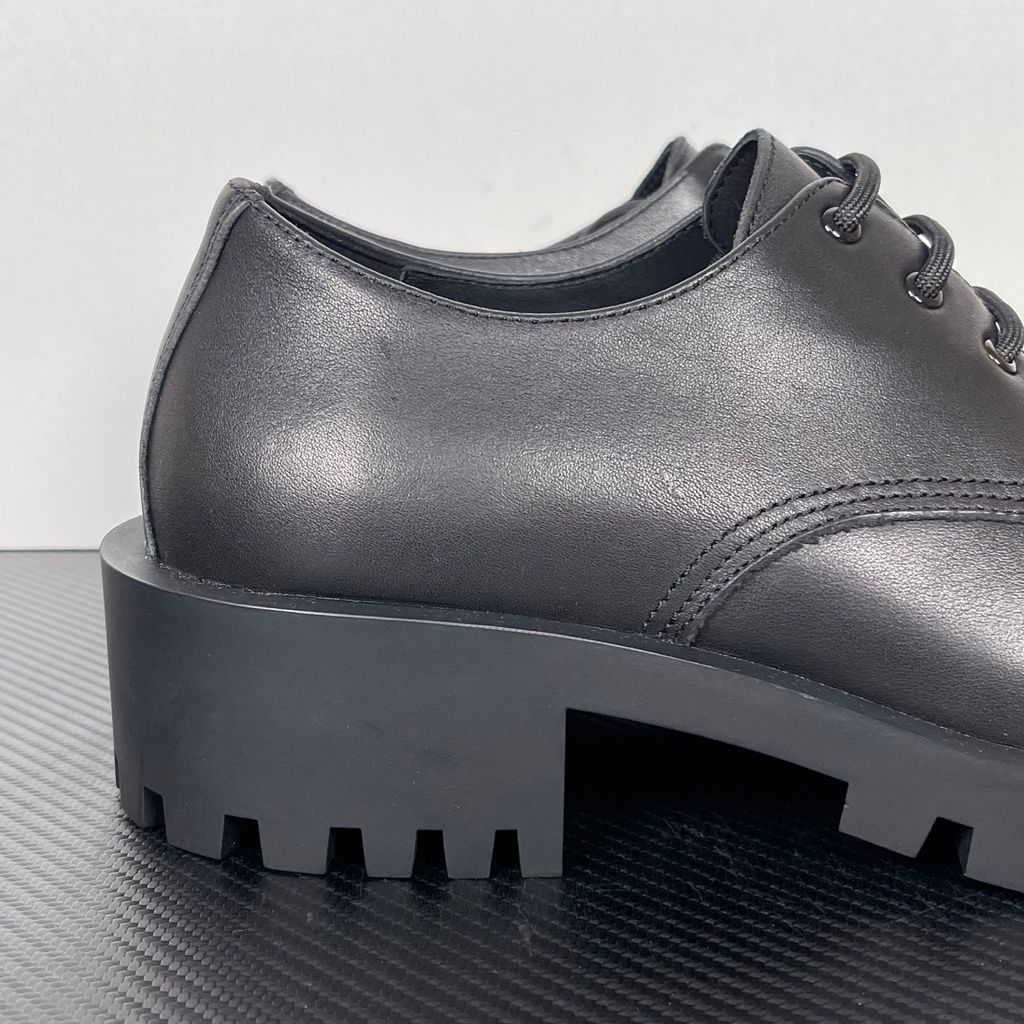 balenciaga-steroid-upturned-toe-derby-black-chunky-shoe-8098535326.jpg