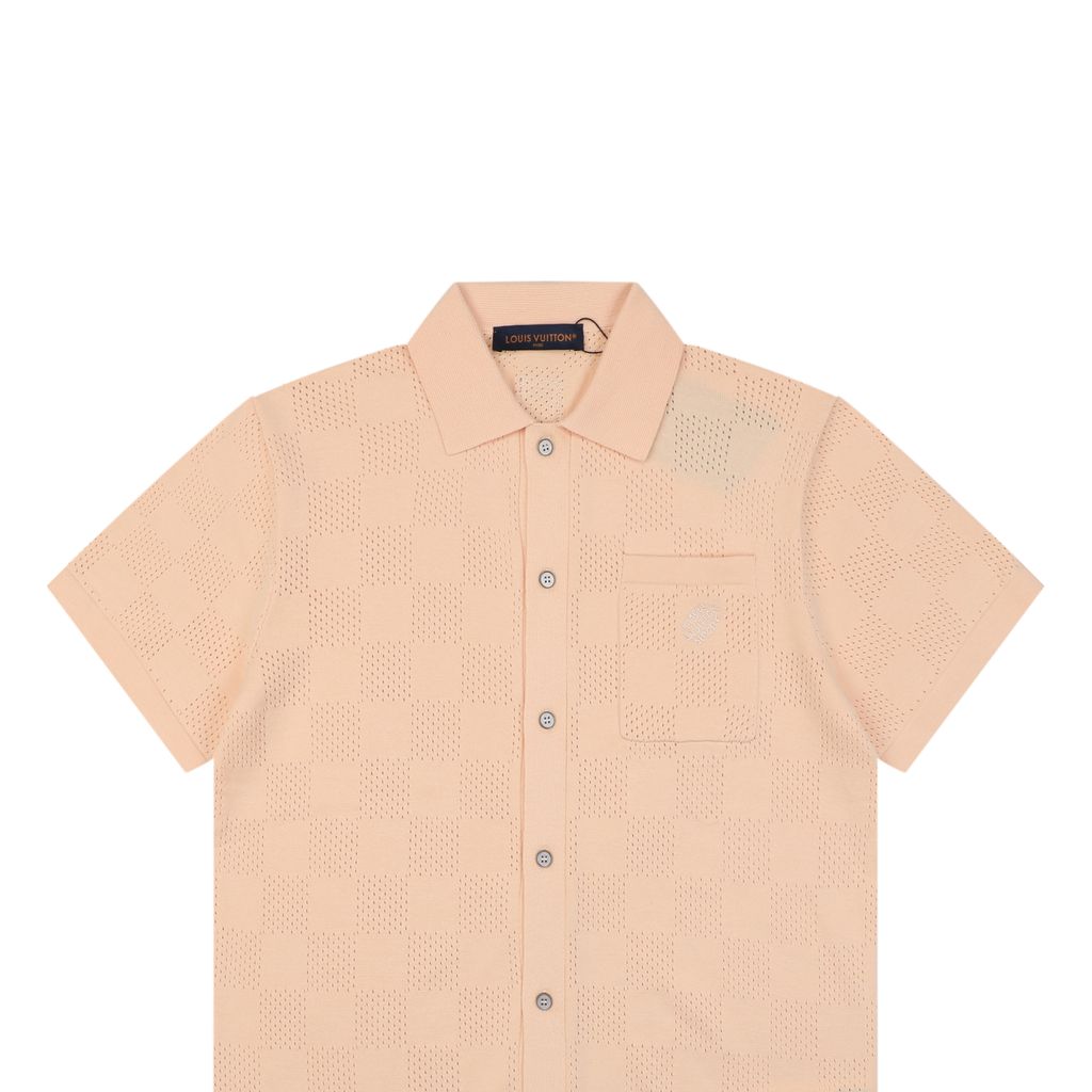 louis-vuitton-hollow-checkerboard-jacquard-striped-ribbed-collar-detail