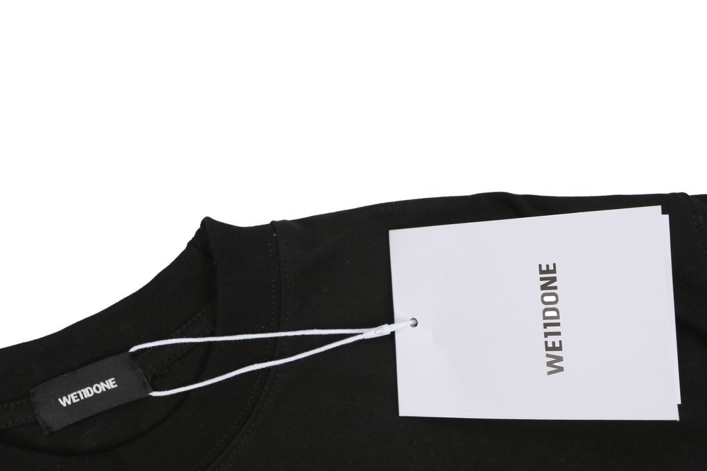 we11-1506-horizontal-label-letter-print-same-vat-ribbed-detail
