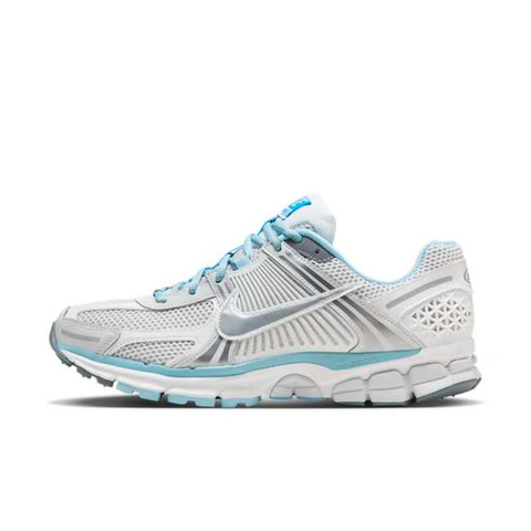 nike-zoom-vomero-5-ocean-bliss-520-pack-lifestyle-sneaker-fn3432-001.pic