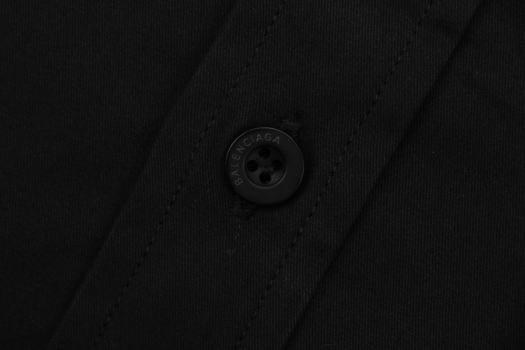 balenciaga-back-letter-hotfix-rhinestone-bling-detail-shirt
