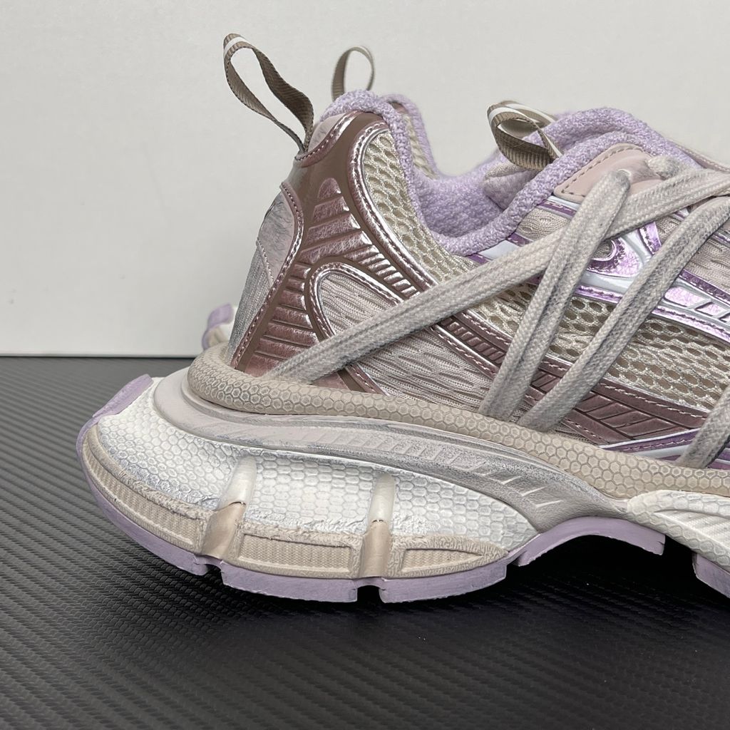 balenciaga-3xl-extreme-laces-b-grey-purple-metallic-distressed-chunky-runner-profile.jpg