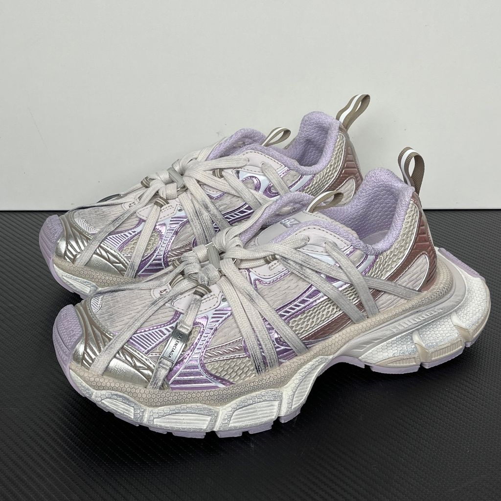 balenciaga-3xl-extreme-laces-b-grey-purple-metallic-distressed-chunky-runner-profile.jpg