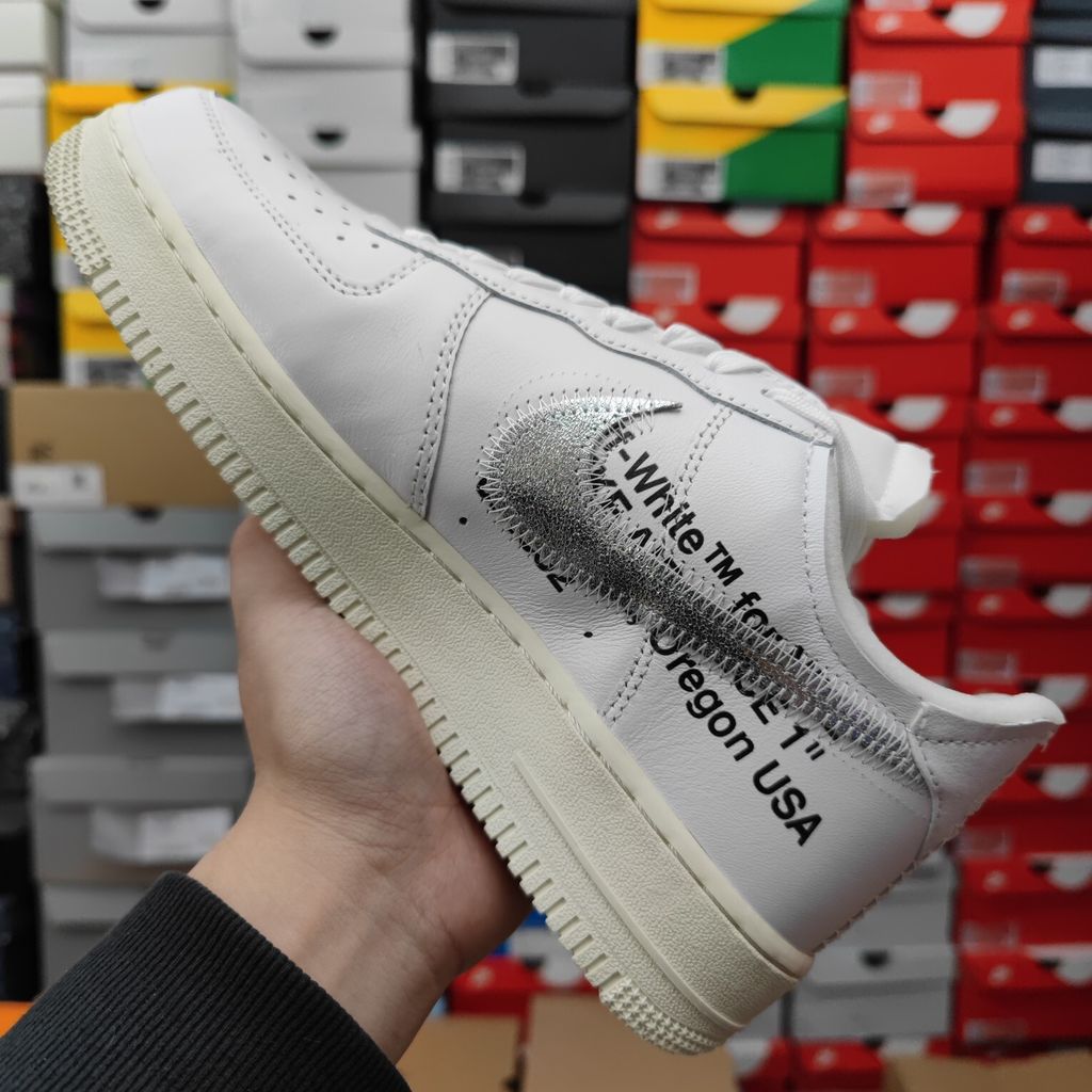 nike-air-force-1-low-off-white-complexcon-ao4297-100-profile.jpg
