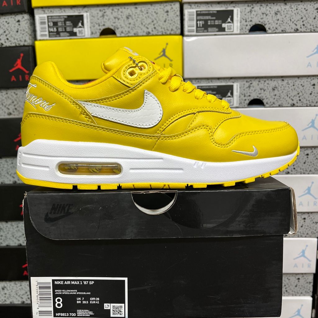 nike-air-max-1-87-sp-supreme-speed-yellow-profile-hf8813-700.jpg