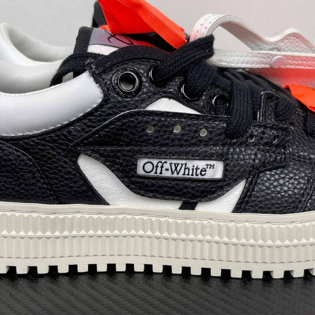 off-white-3-0-court-low-top-black-white-tumbled-calf-leather-orange-tags-profile.jpg