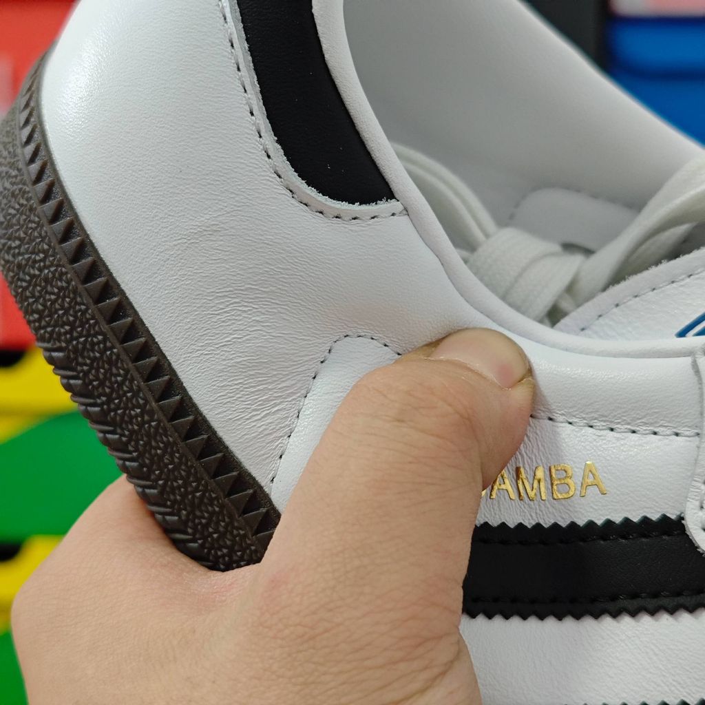 adidas-samba-og-cloud-white-core-black-b75806-leather-gum-sole-profile.jpg