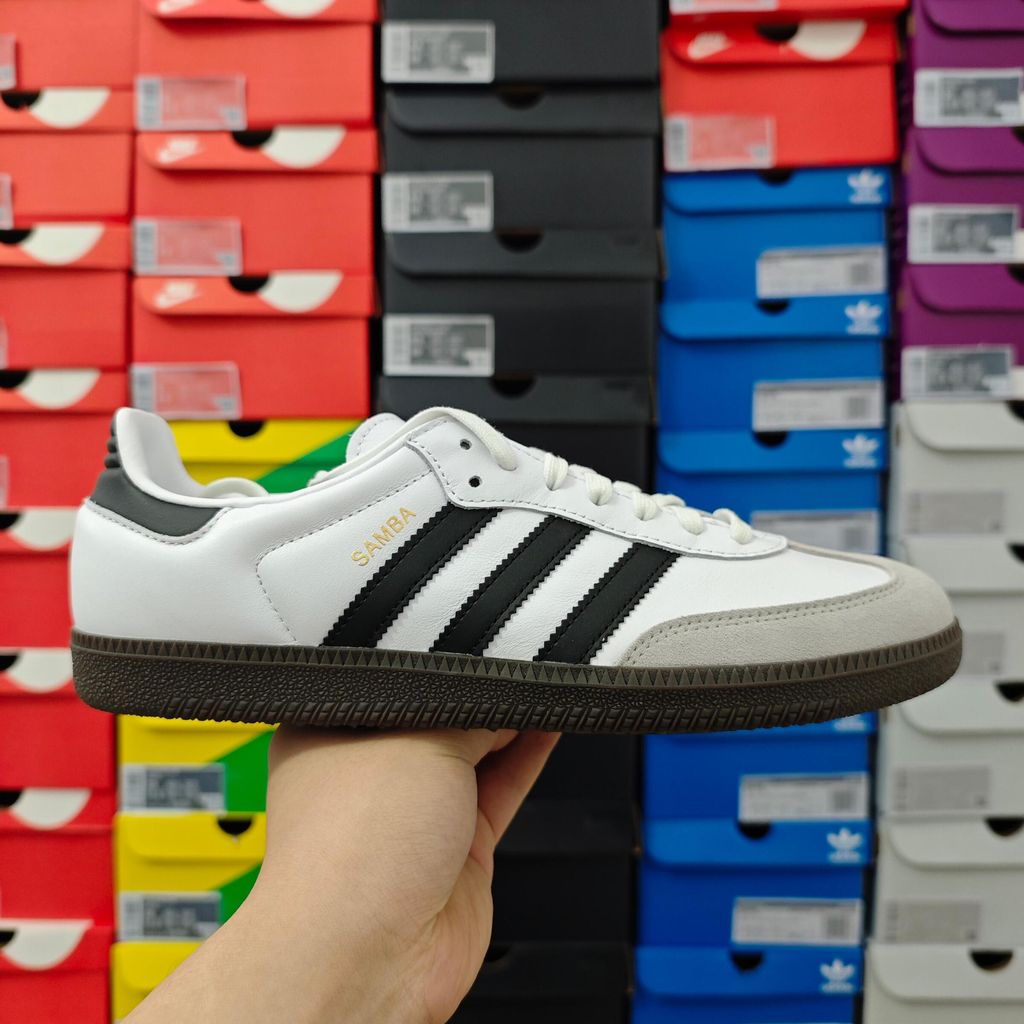 adidas-samba-og-cloud-white-core-black-b75806-leather-gum-sole-profile.jpg