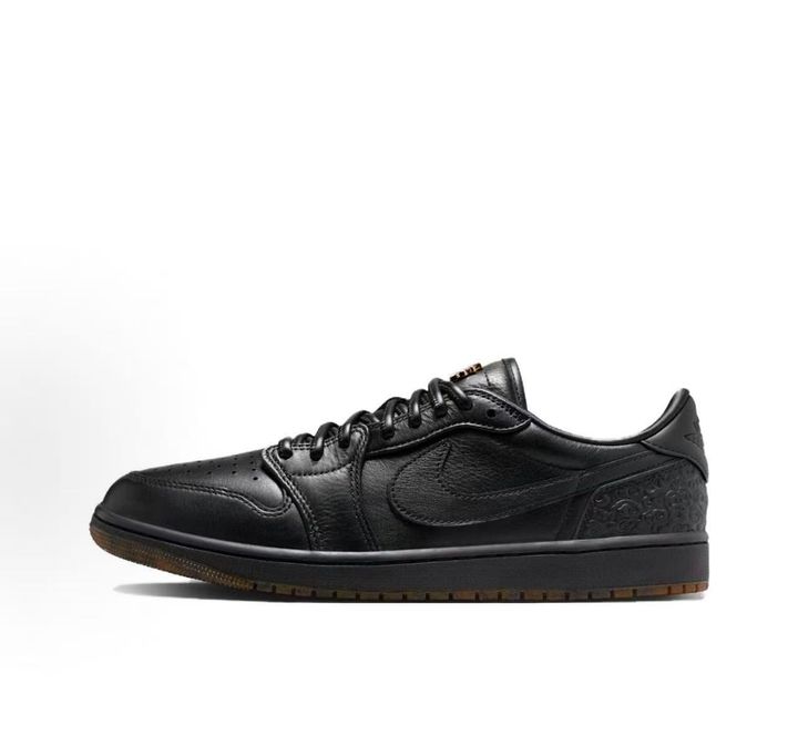 air-jordan-1-retro-low-og-xuanwu-year-of-the-snake-io3147-001-black-metallic-gold-profile.pic