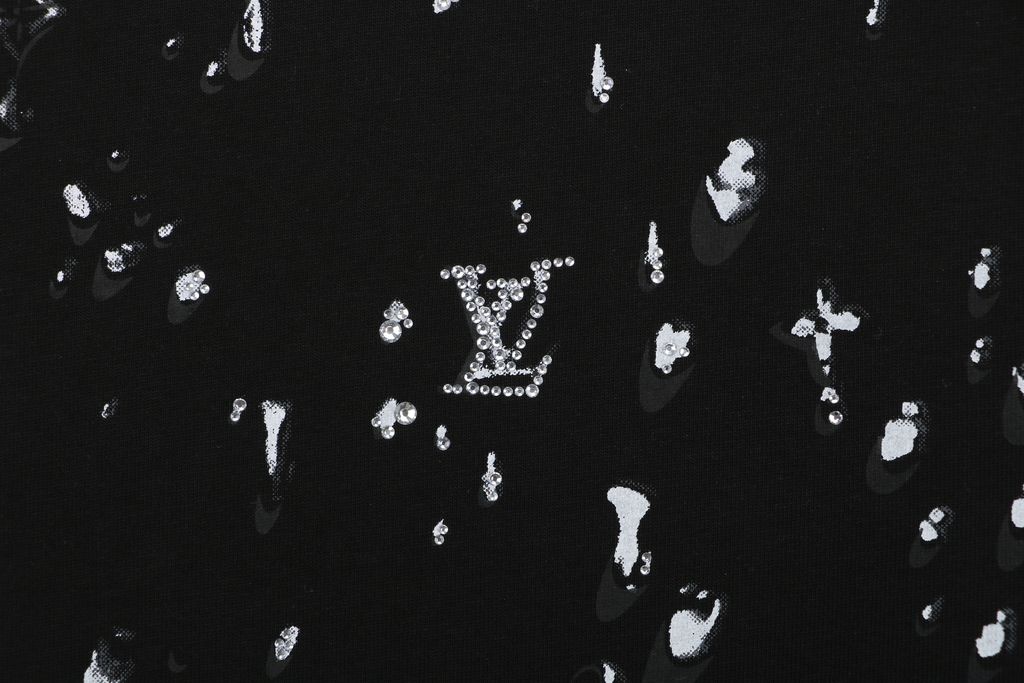 louis-vuitton-water-drop-monogram-short-sleeve-t-shirt-digital-print