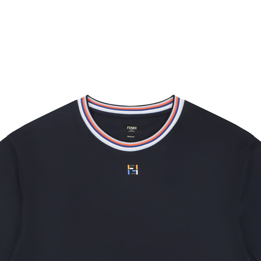 fendi-ff-embroidery-contrast-collar-short-sleeve-t-shirt