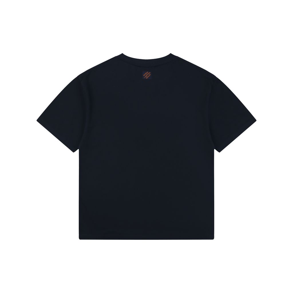 louis-vuitton-denim-applique-signature-embroidered-t-shirt