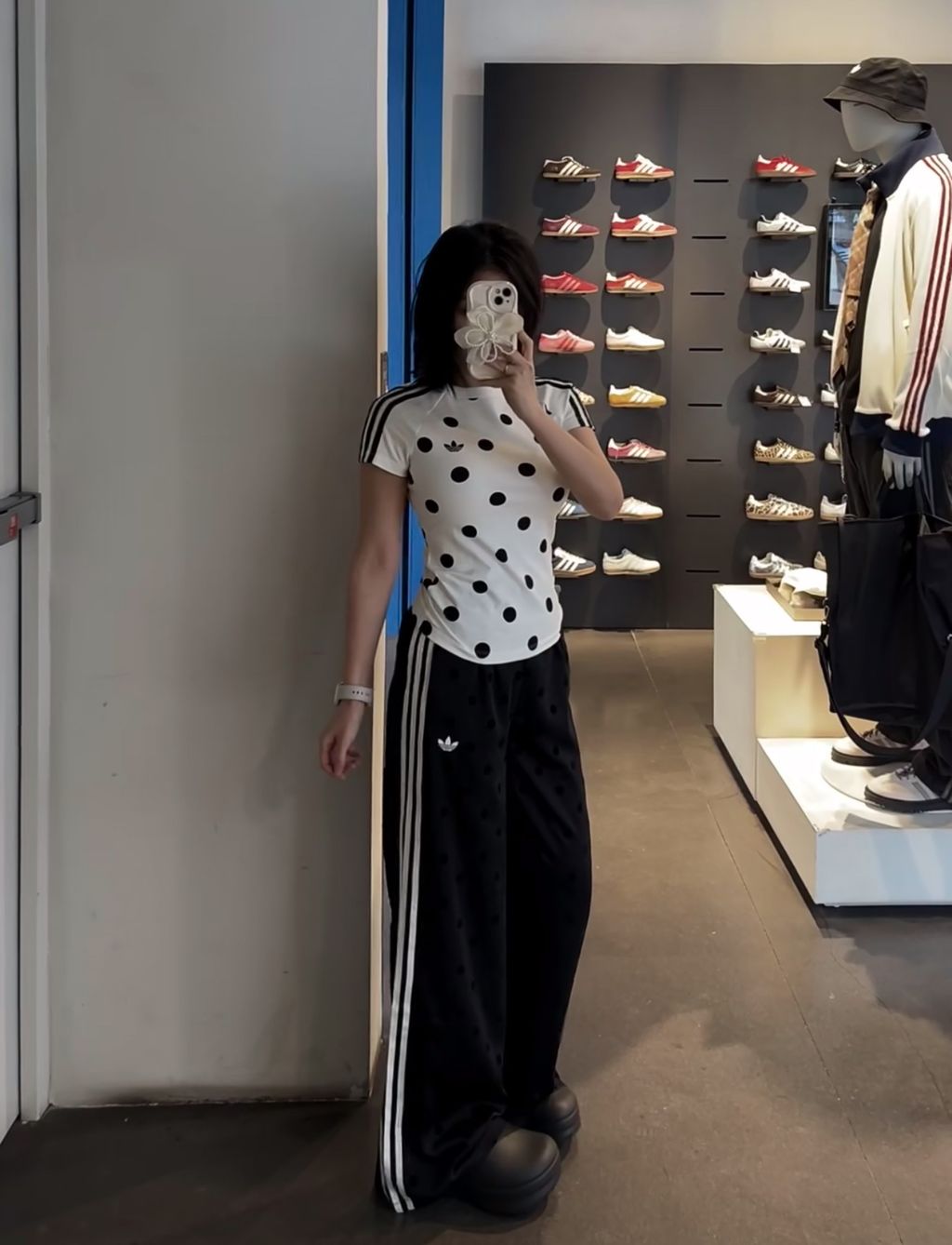 70408978