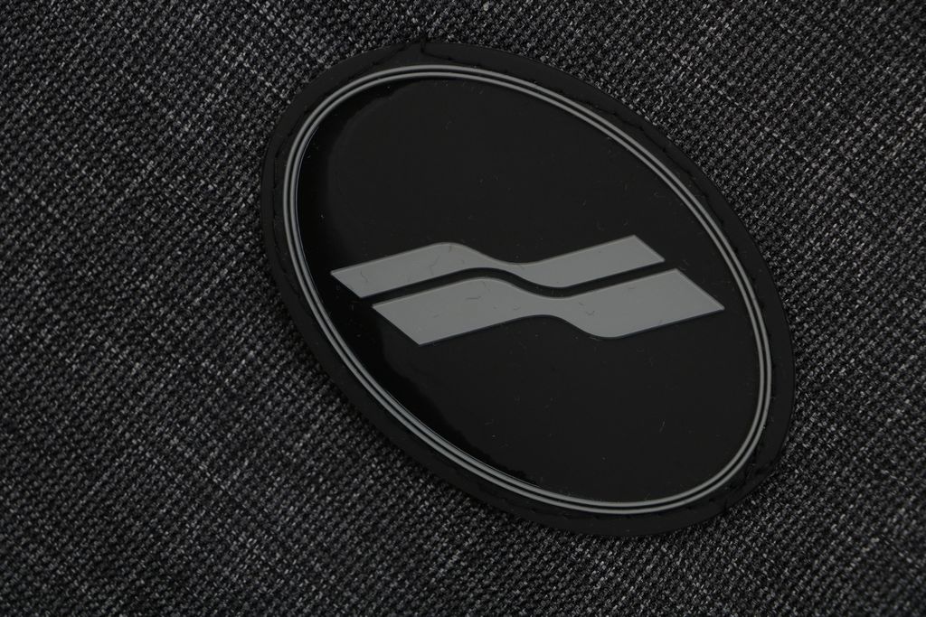 we11done-inspired-round-logo-unisex-suit-pants