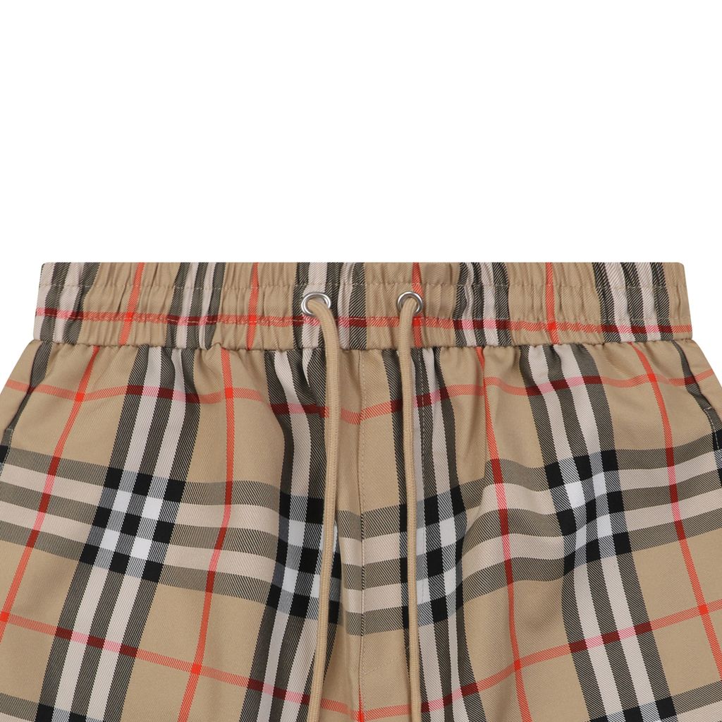 burberry-retro-80s-custom-dyed-casual-shorts