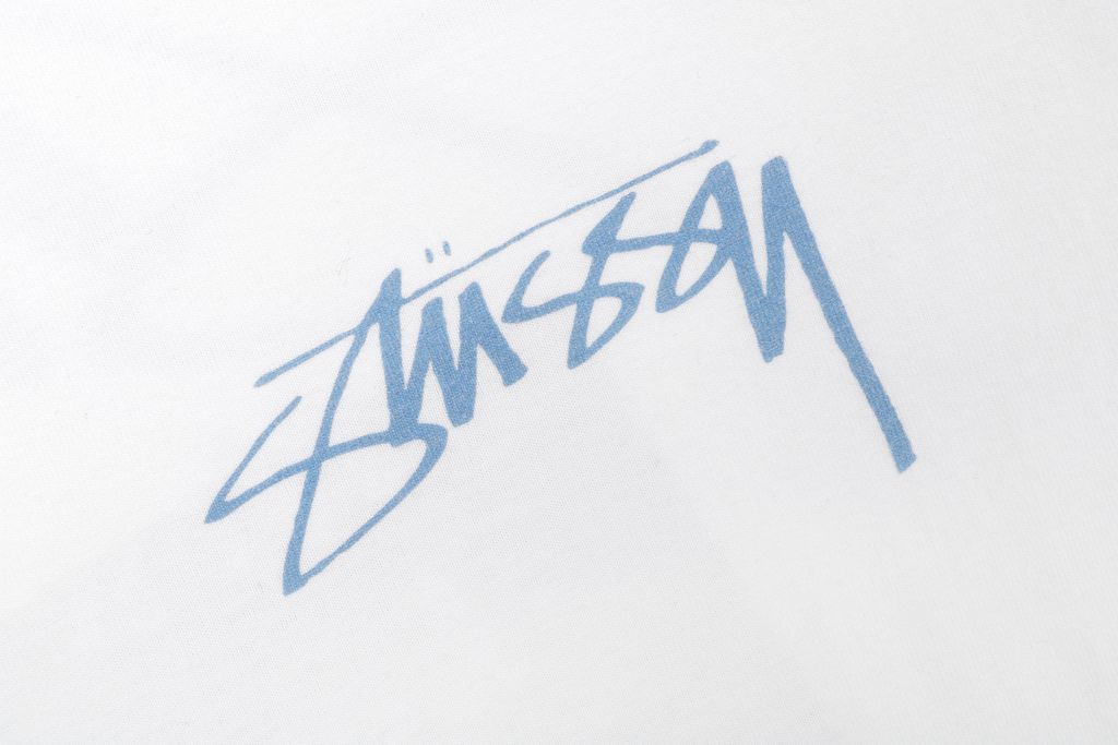 stussy-urban-inscription-digital-print-short-sleeve-tee