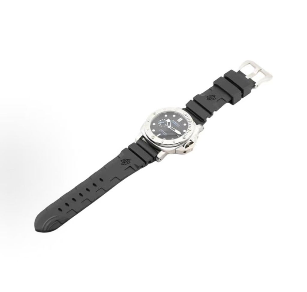 Panerai Submersible QuarantaQuattro luxury dive watch featuring a 44mm brushed steel case, black dial with luminescent hour markers, and a durable black rubber strap, reference PAM01229.