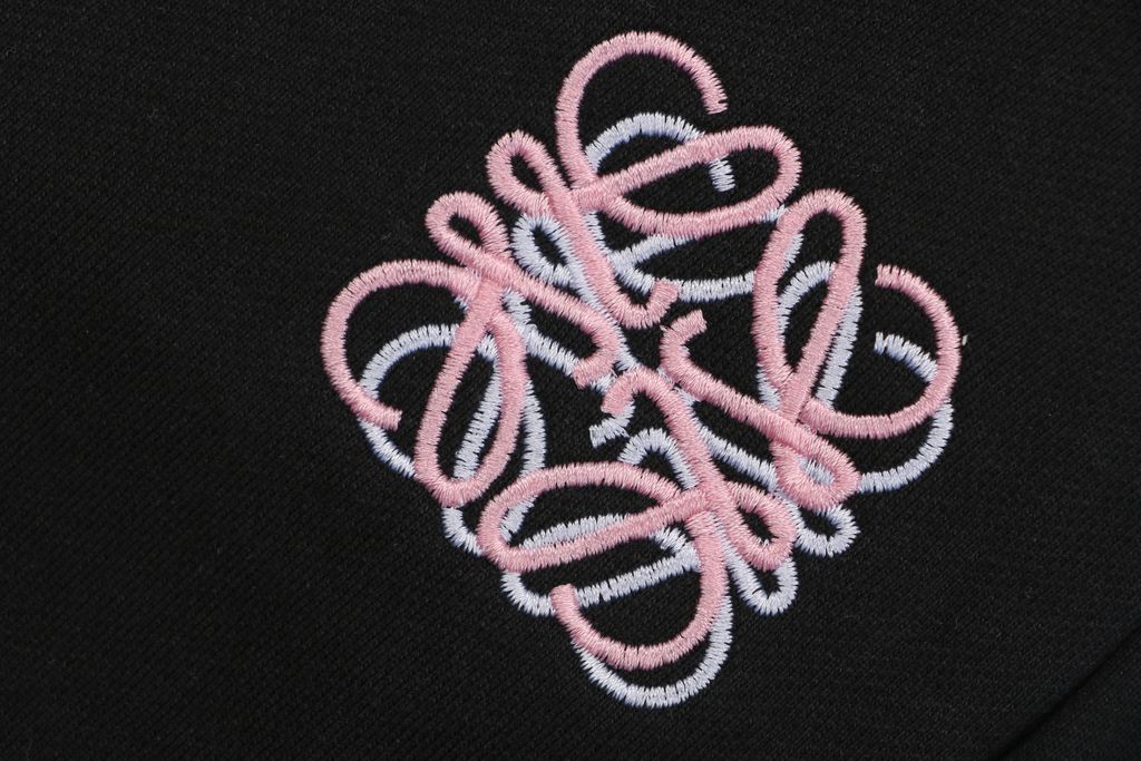 loewe-inspired-pink-letter-loose-fit-streetwear-shorts