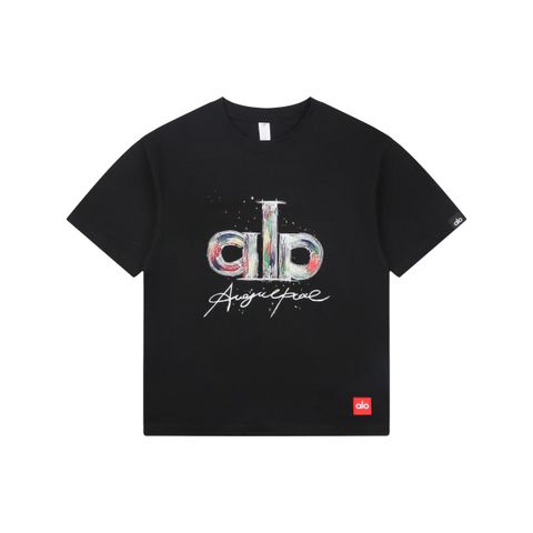 alo-graffiti-iridescent-letter-print-t-shirt