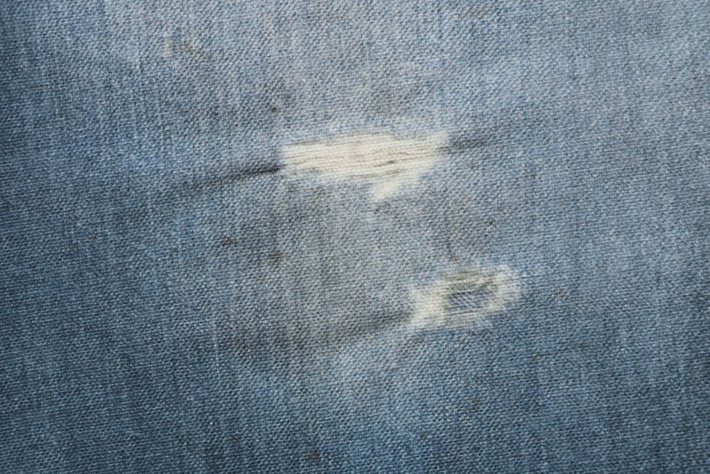 acne-studios-inspired-frayed-hole-print-straight-shorts