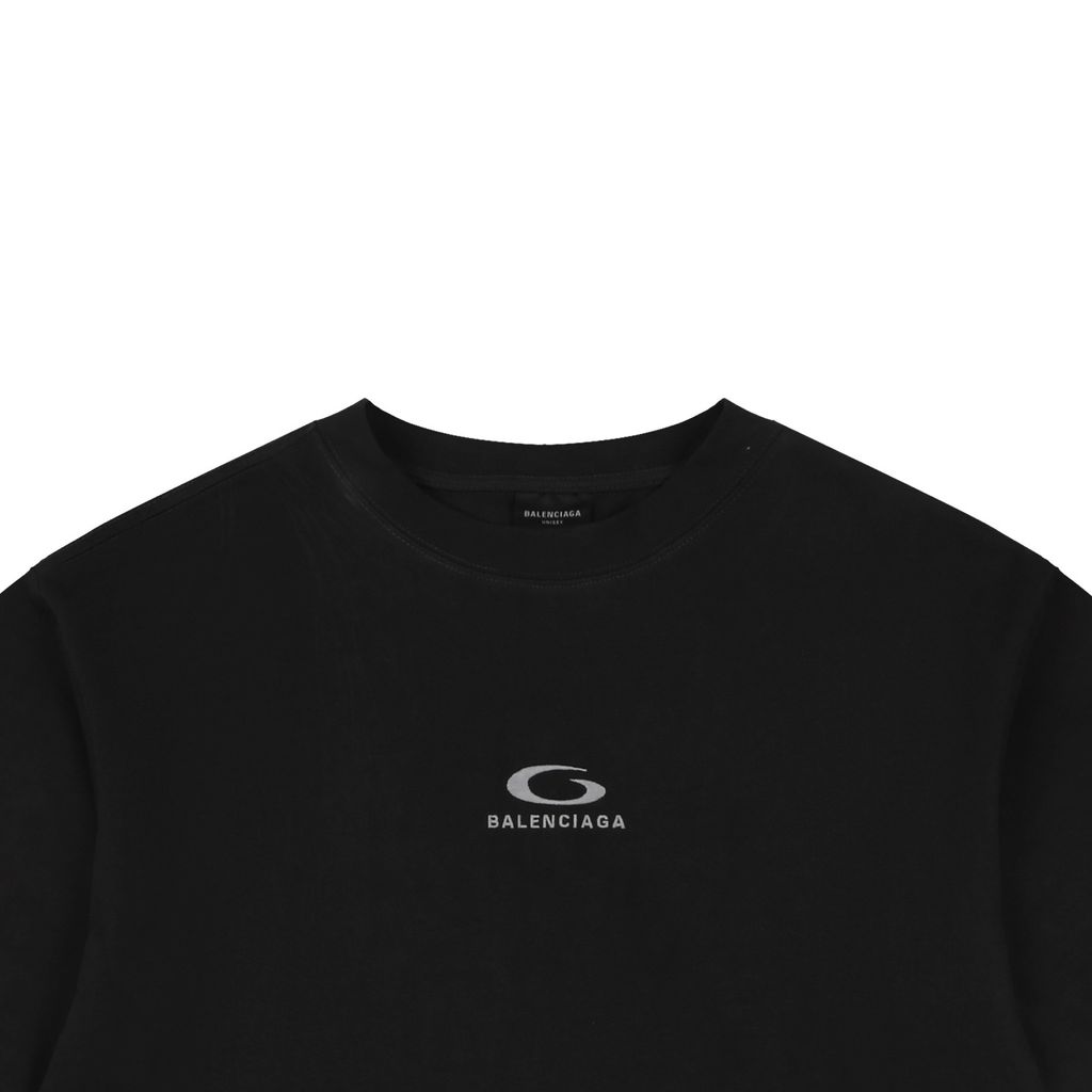 balenciaga-300g-vintage-cotton-hollow-embroidery-tee