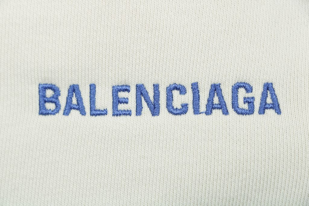 balenciaga-inspired-hollow-3d-embroidery-shorts